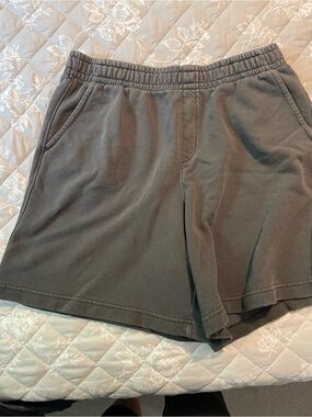 aerie Charcoal Gray Athletic Shorts Medium like new